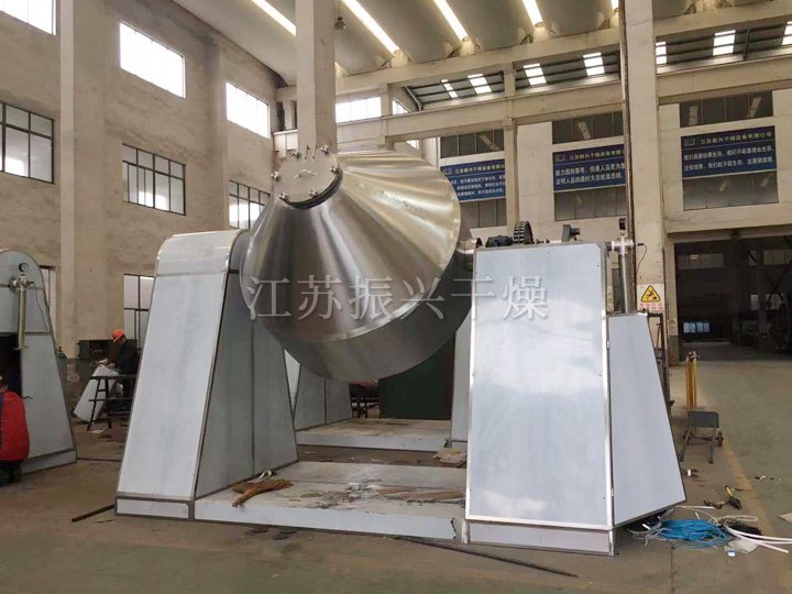 SZG係列雙（shuāng）錐回（huí）轉真（zhēn）空幹燥（zào）機