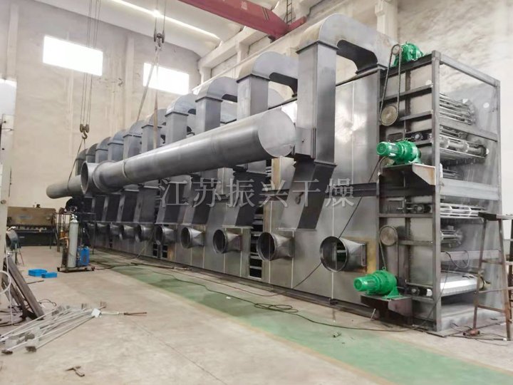 汙泥專用低溫（wēn）帶式（shì）幹燥機