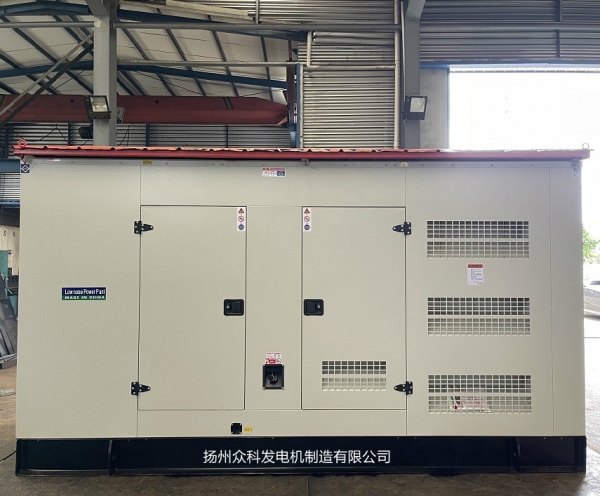 屋頂（dǐng）式靜音發（fā）電機（jī）組400kw玉柴 (9)_副本（běn）