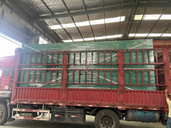 800kw上柴柴油發電（diàn）機組